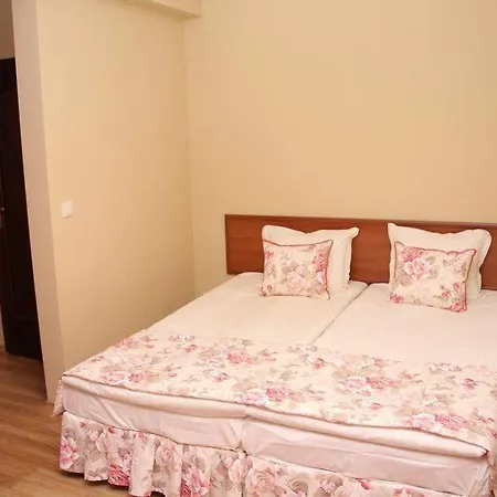 Stelia Guest house *